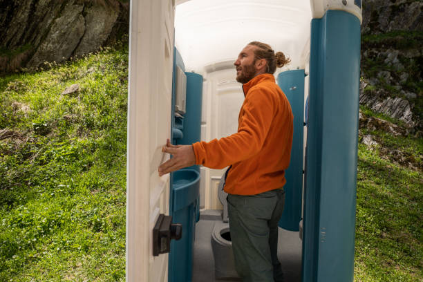 Best Handicap porta potty rental  in Westview, FL